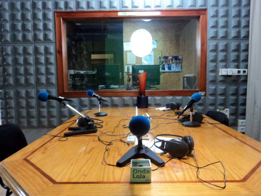 Estudio De Onda Loja Radio.