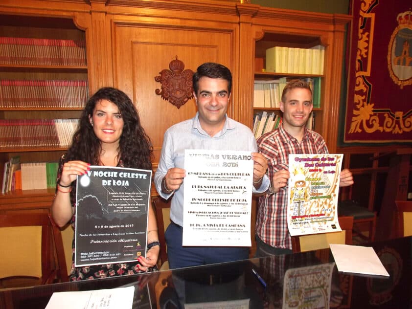 Paloma Gallego, Joaquín Camacho Y Fran Rosúa En La Presentación De Las Actividades De Turismo. P.c.