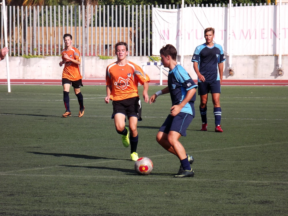 Los Juveniles Continúan Con Su Preparación Para Confeccionar Su Plantilla.