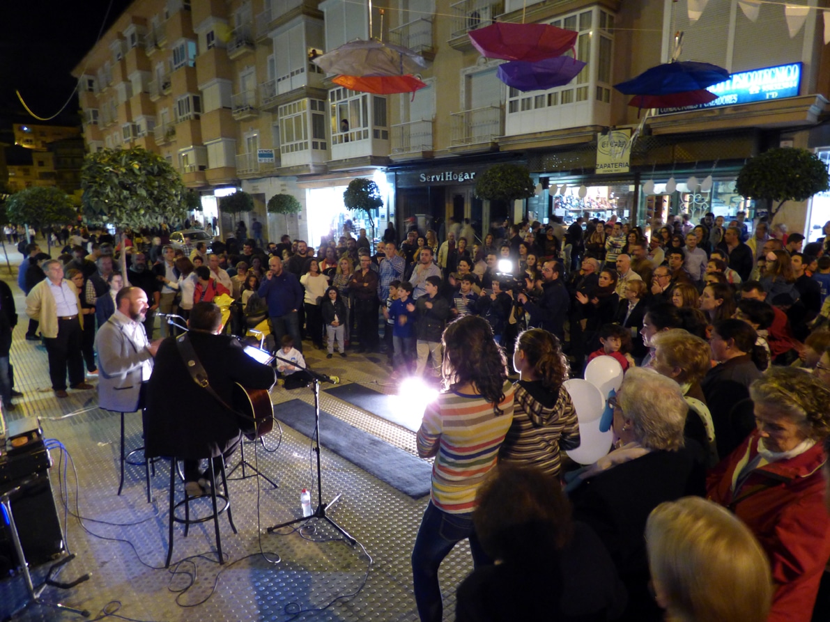 Concierto De Sopa De Ganso En La Avenida De Los Ángeles. A. Matas.