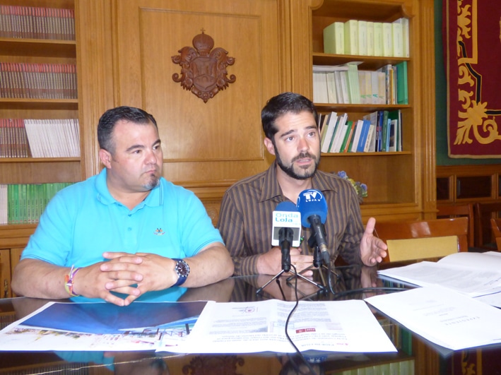 José Antonio Gallego Y Joaquín Ordoñez Durante La Rueda De Prensa.