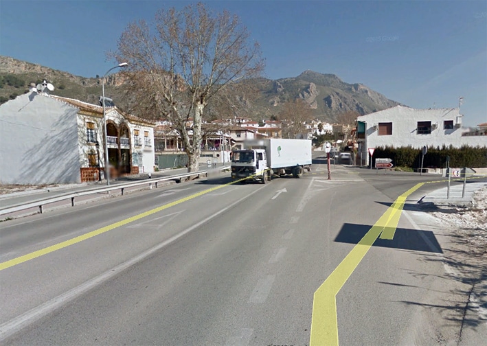 Confluencia De La Carretera De Priego Y De La Esperanza, Donde Ubicar Una Rotonda.