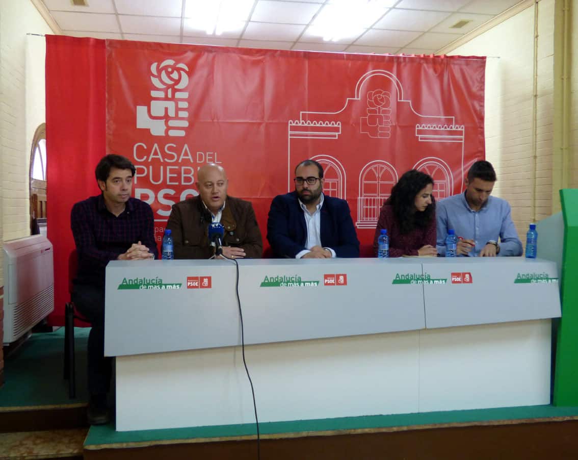 El Partido Socialista Presentó Una Mesa Debate Sobre El Alcohol En Los Jóvenes. Foto: Calma