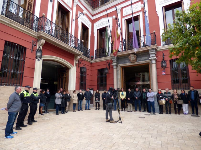 Loja Se Concentró En Solidaridad Por Las Víctimas Del Atentado De Londres. Foto: Calma