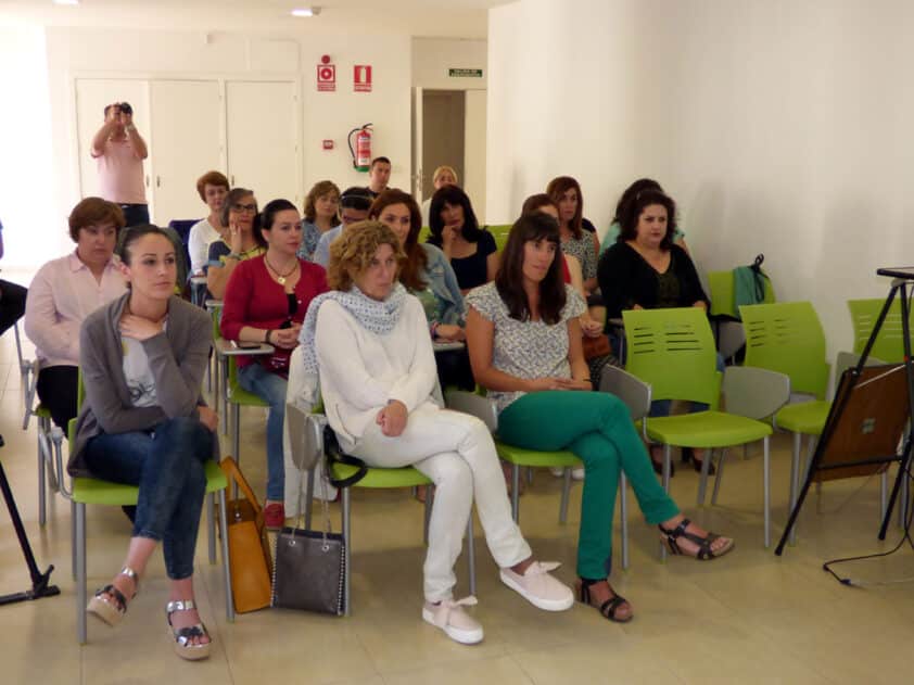 Asistentes Al Curso De Coaching Sobre Autoestima Y Cambio. Foto: Lacalma