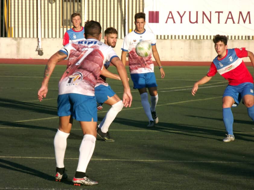 Una Acción Del Partido Disputado Ayer Entre El Loja Y El Juvenil Del Santa Fe