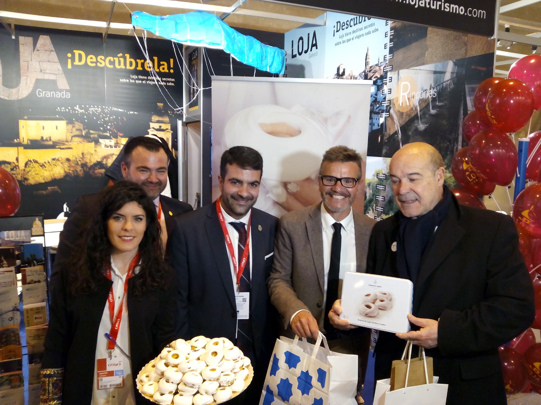 Loja Vuelve Estos Días A Exponer Su Mejores Productos En Fitur, Entre Ellos El Rosco Lojeño