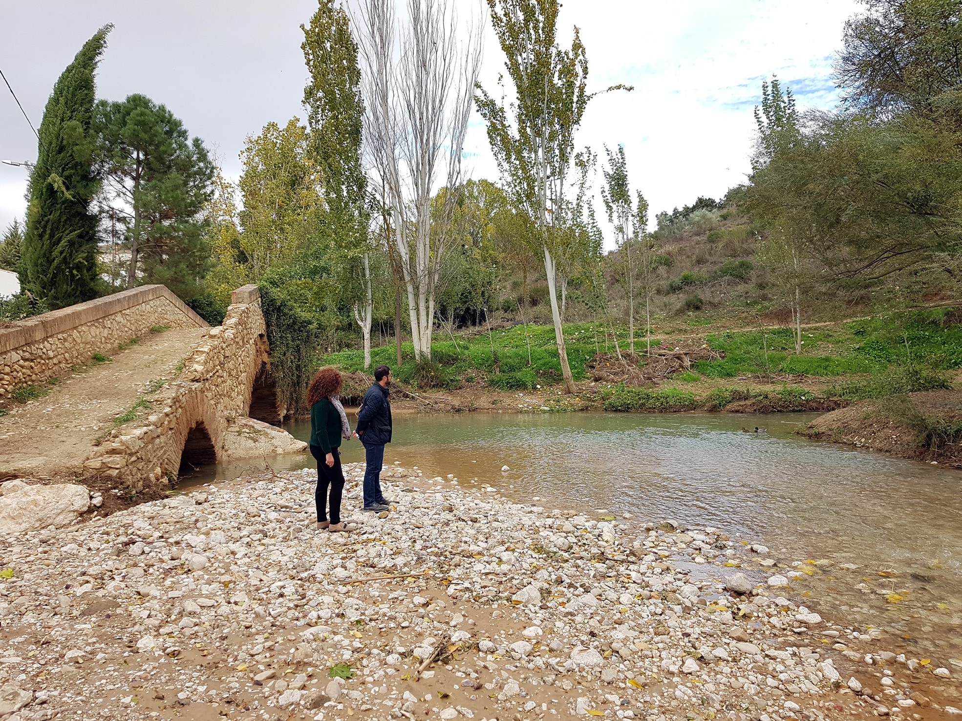 Maria Teresa Delgada Y Joaquín Ordóñez Durante La Visita A La Zona Afectada Por La Riada