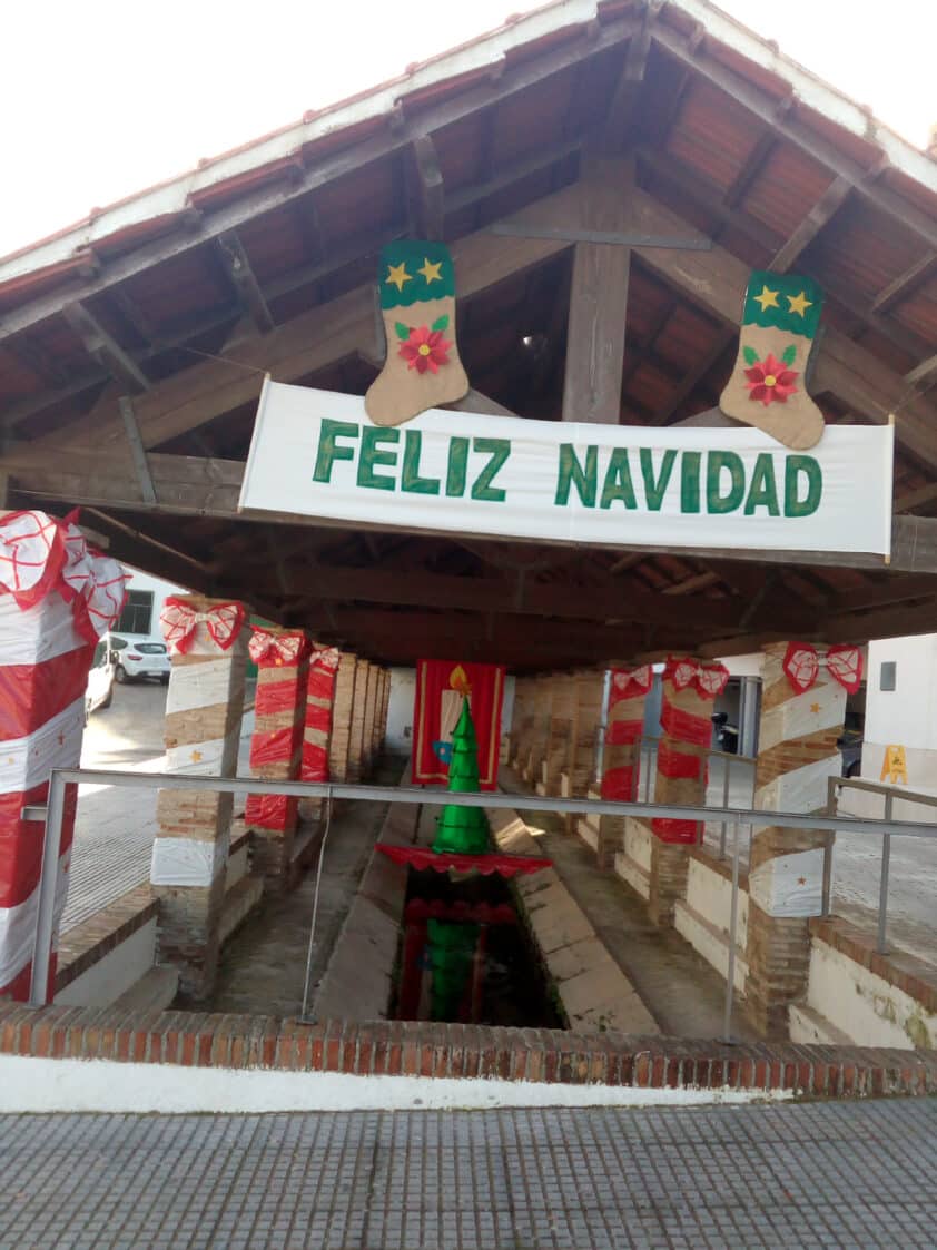 Decoración Navideña En El Lavadero Municipal.