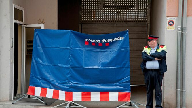 Domicilio Donde Se Halló El Cuerpo De La Mujer Asesinada En Olot. Foto: El Corto