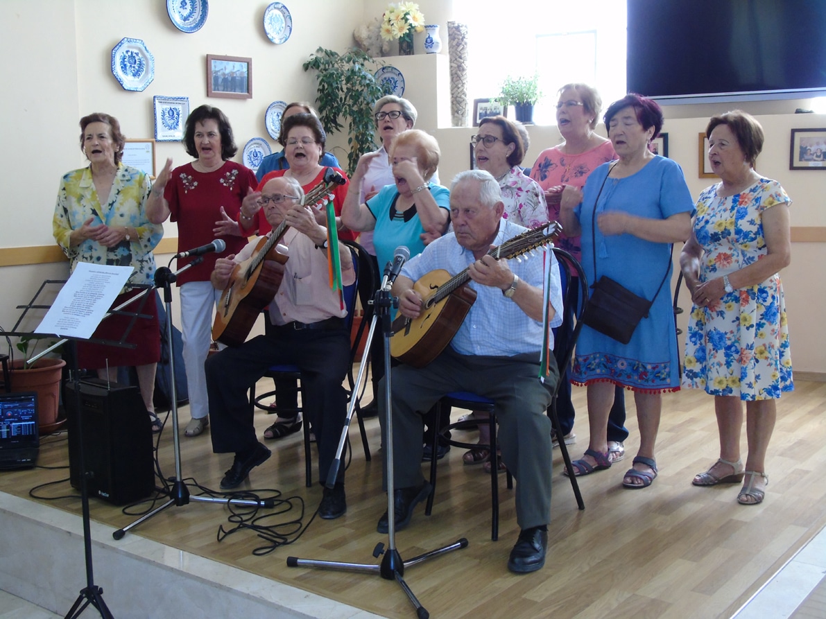 El Coro De Canto Del Cpa San Francisco Mostró Su Trabajo Musical. Foto: Calma