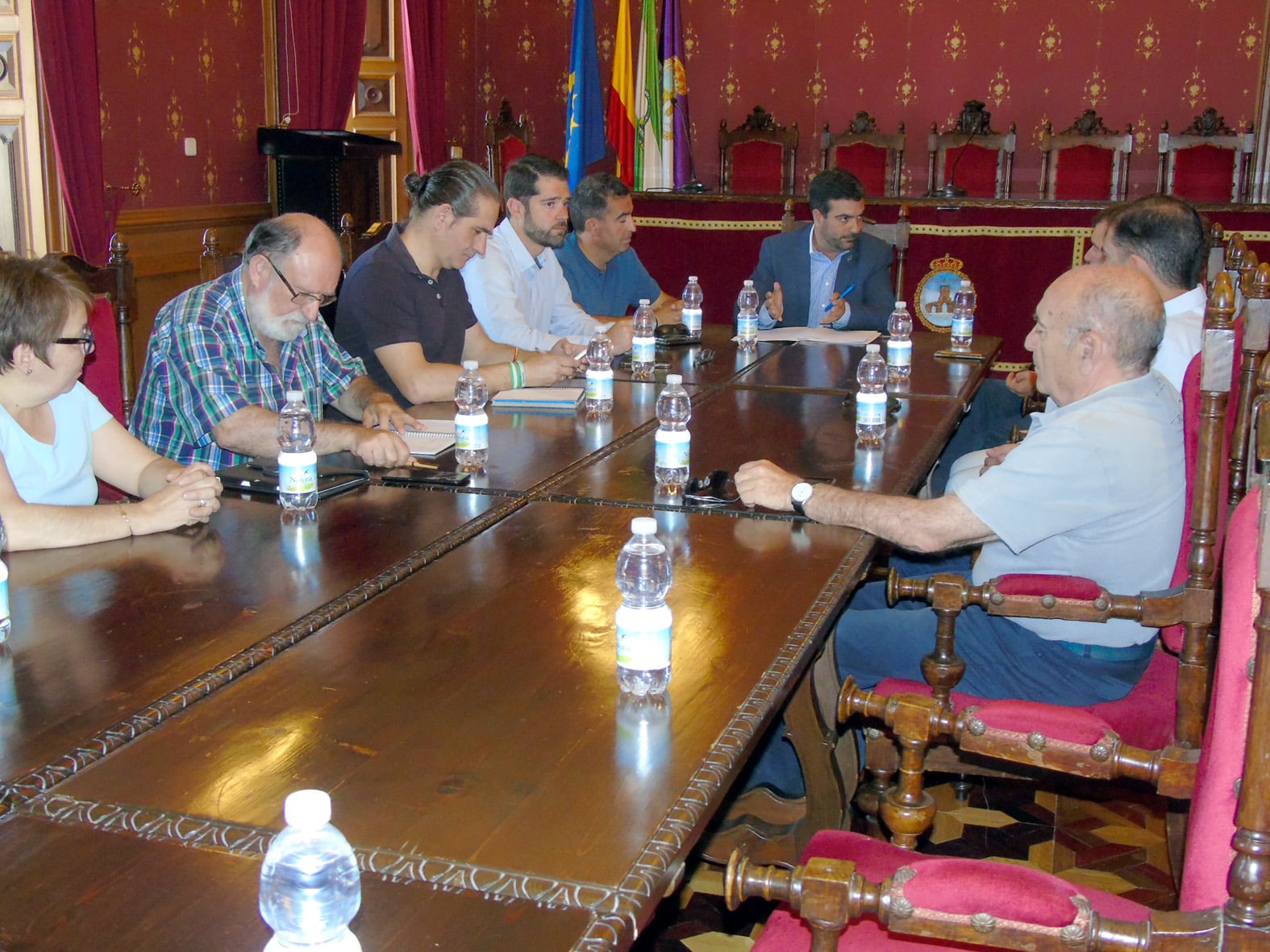 Un Momento De La Reunión Con Representantes De Los Ayuntamientos, Asociaciones Y Partidos