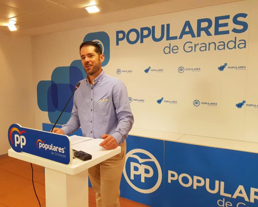 El Diputado Lojeño Joaquín Ordóñez, Durante La Rueda De Prensa. Foto: Dipgra