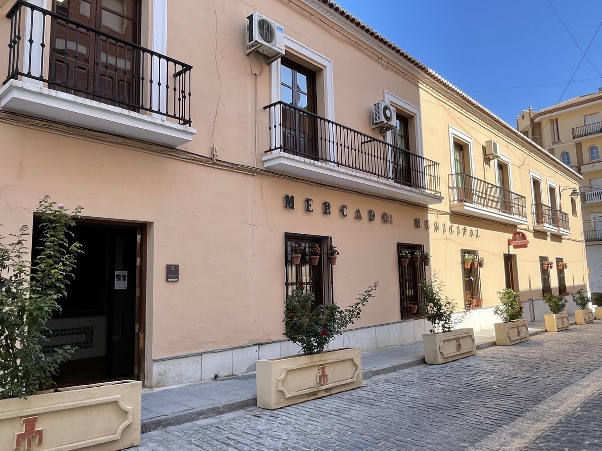 Aspecto Actual Que Presenta El Edificio Del Mercado De Abastos. Foto: Calma