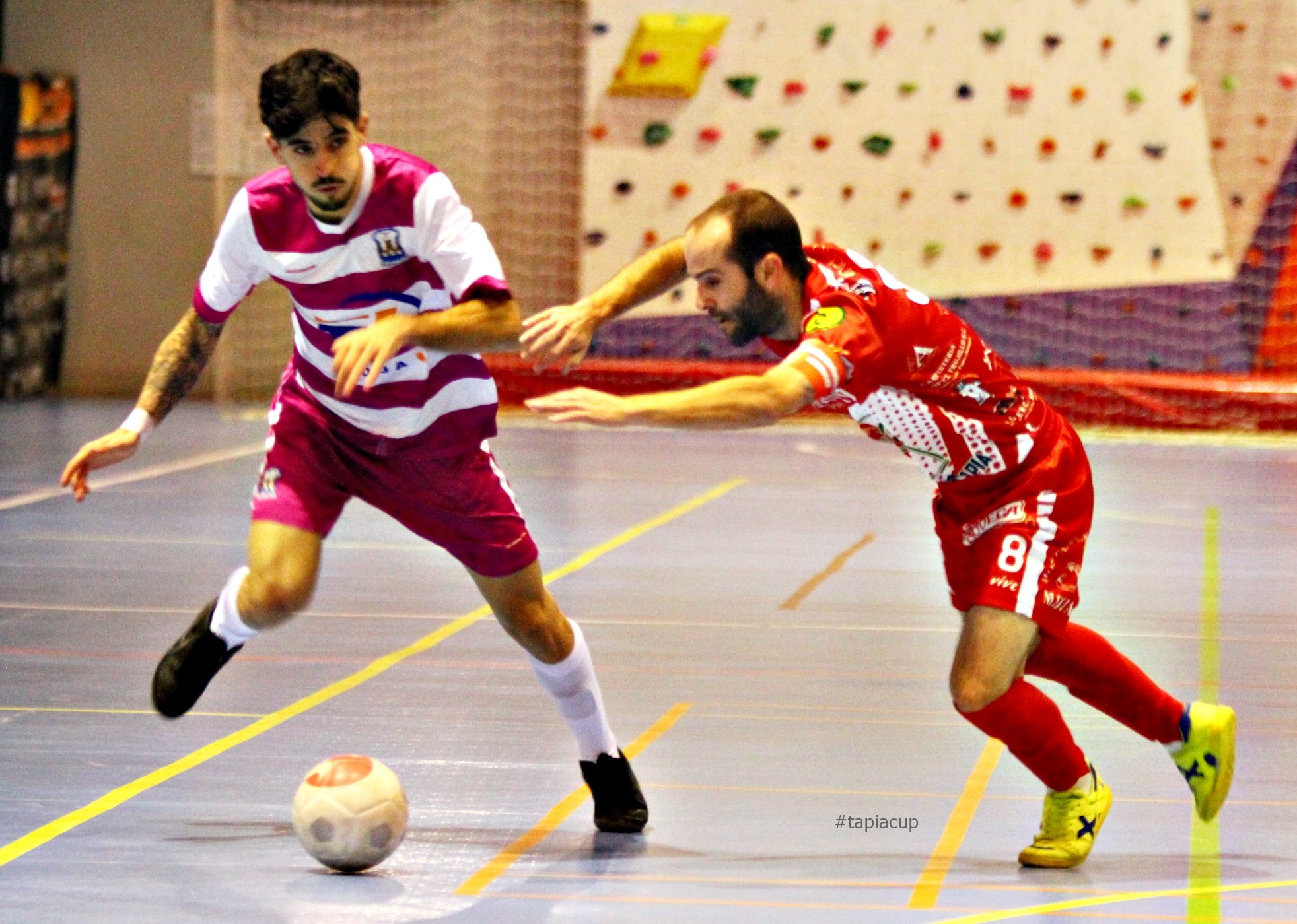 Una Acción Del Partido Disputado Por Los Lojeños En Villanueva De Tapia.