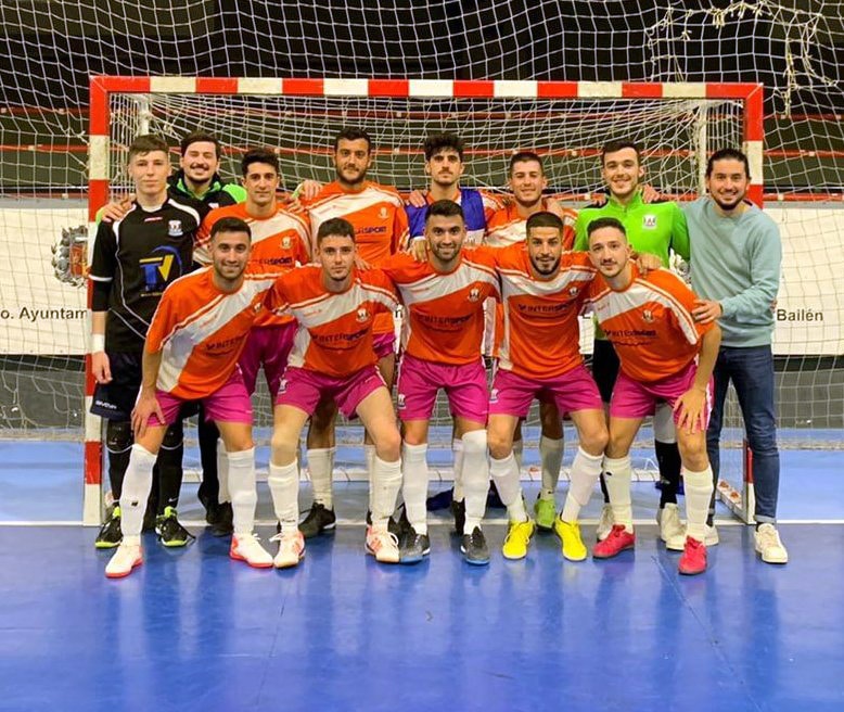 Equipo Del Deportivo Loja Que Se Desplazó El Sábado A Bailén. Foto: Deportivo Loja Fs