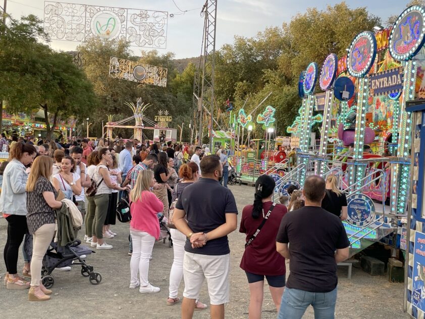 El Tren De La Bruja Es Una De La Muchas Atracciones Que Hay En El Ferial. Foto: M. MartÍn