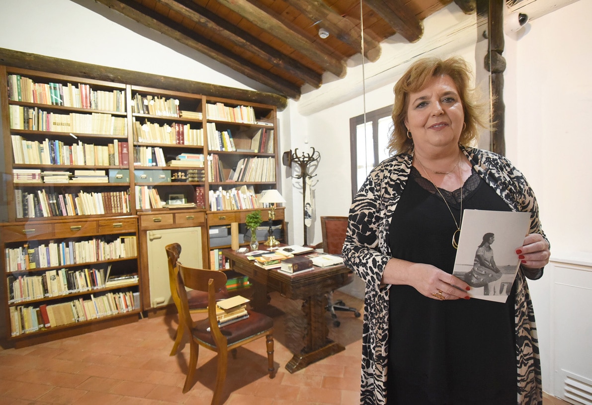 La Diputada De Cultura, Fátima Gómez, En El Despacho De Juan De Loxa. Foto: Dipu