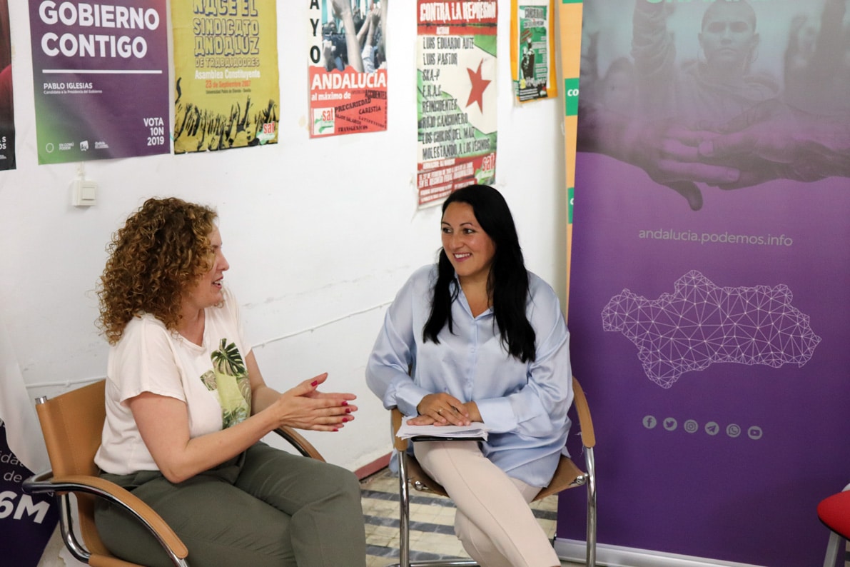 Alejandra Durán (unidas Podemos), Con La Presidenta De Loja Por La Igualdad. Foto: U. P.