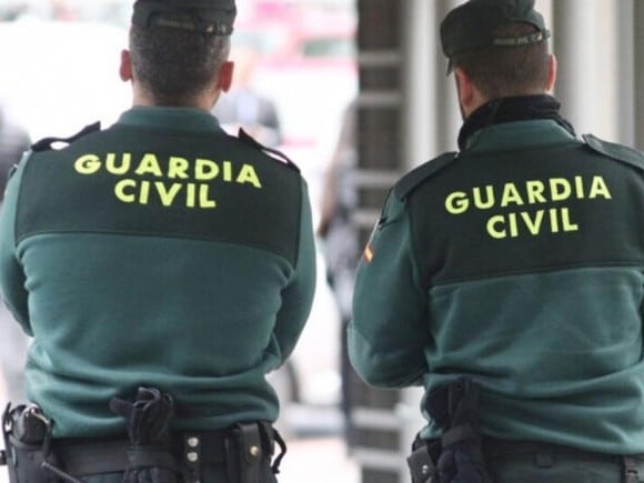 La Guardia Civil Investiga A Cinco Individuos Por Un Delito De Amenazas. Foto: El Corto
