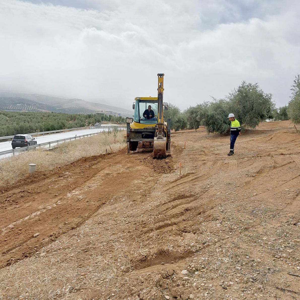 La Maquinaria Trabaja En Uno De Los Accesos De La Nueva Vía De Ventorros. Foto: Corto