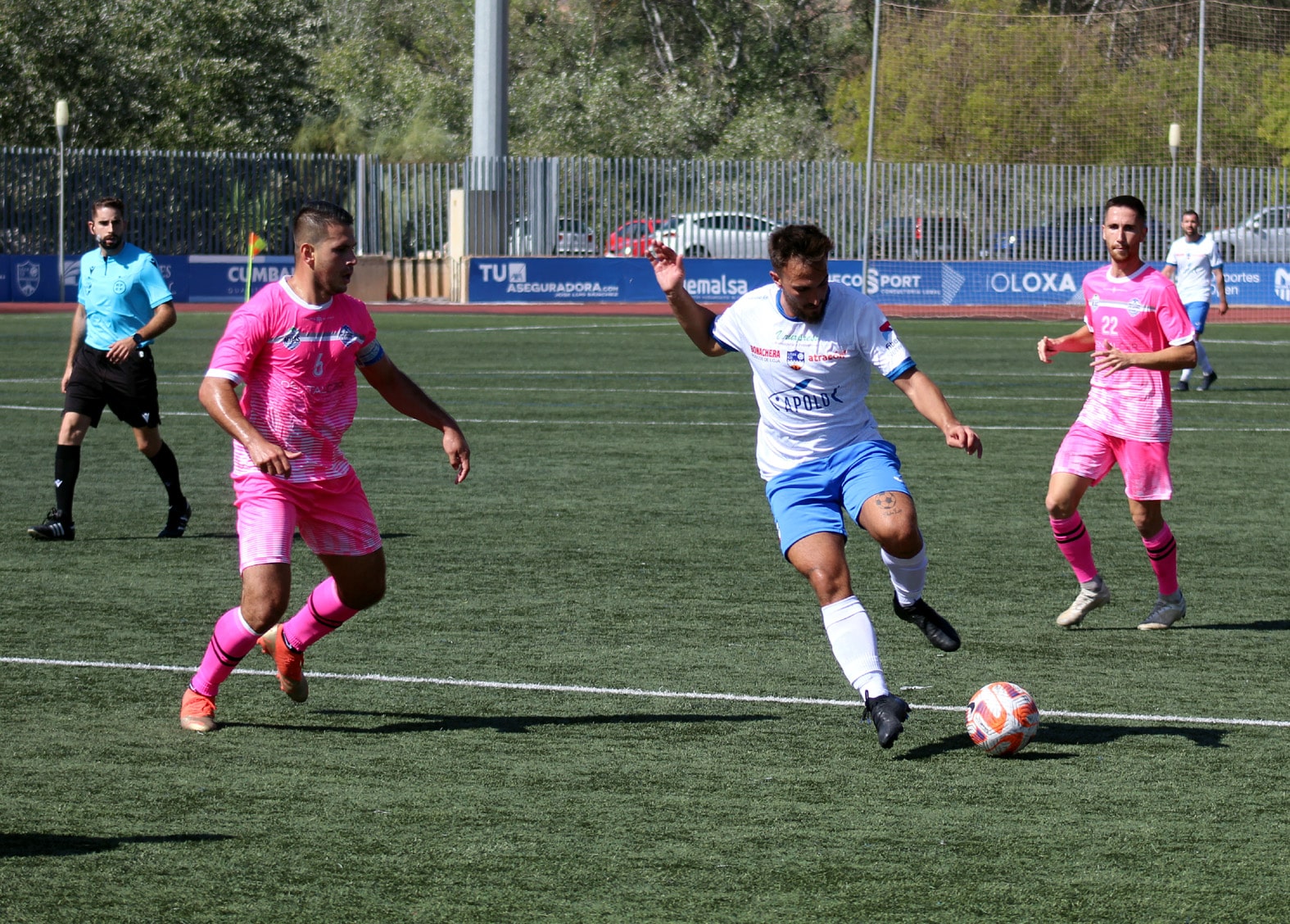 Javi Del Moral Dispara En El Partido De Ida Ante El Mijas Las Lagunas. Foto: Miguel JÁimez