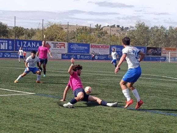 Acción En La Que Llega El Primer Gol Del Loja A Pase De Sergio A Álex Yepes