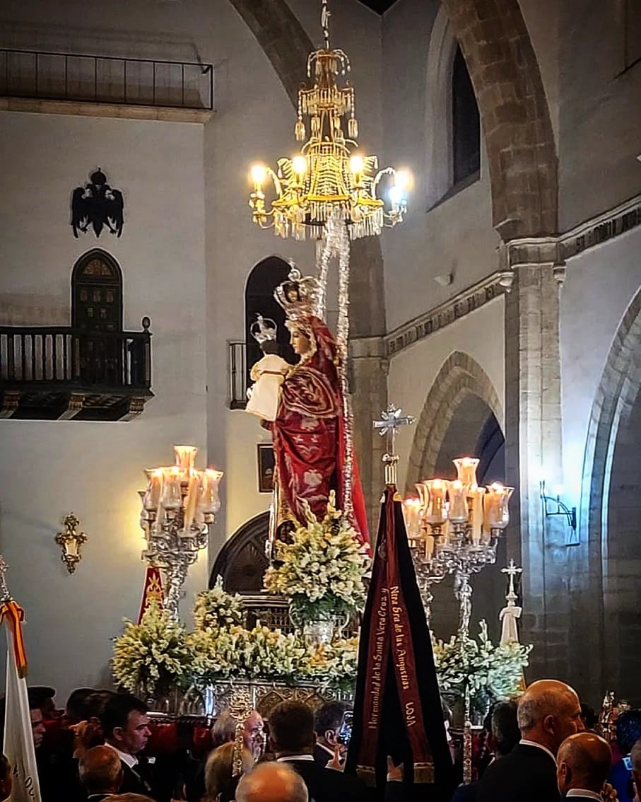 Virgen Caridad