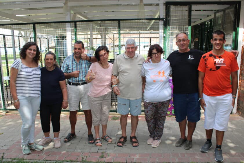 El complejo de Piscinas ‘Genil’ acoge el torneo, con más de una treintena de participantes, entre ellos casi una quincena de menores 